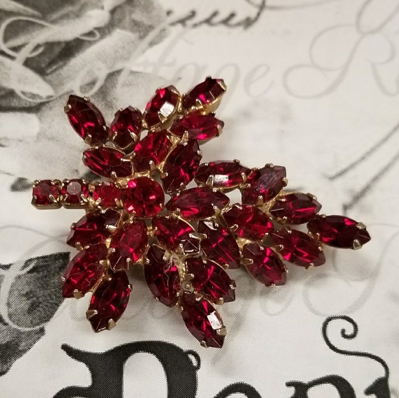 💜Amazing💖 VTG Leaf Brooch - Picture 8 of 8